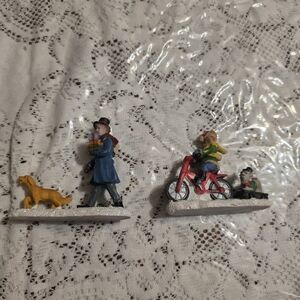 Village People Holiday Figurine Set Both With Dogs